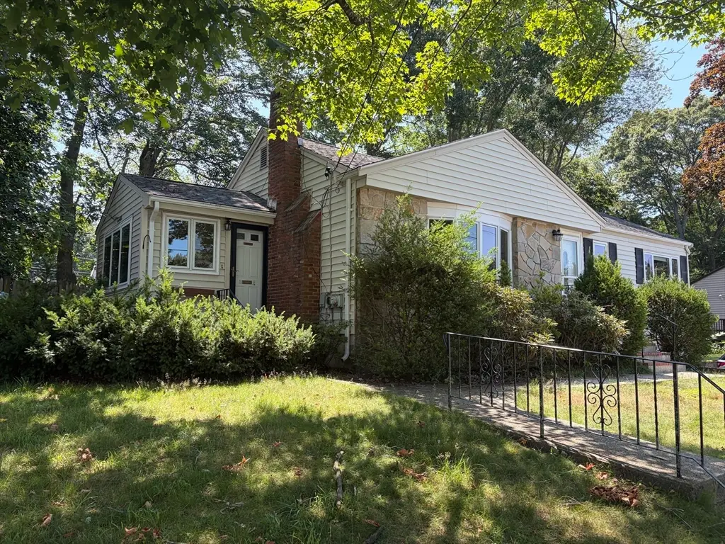 90 Westview Dr., Norwood, MA 02062 - #1