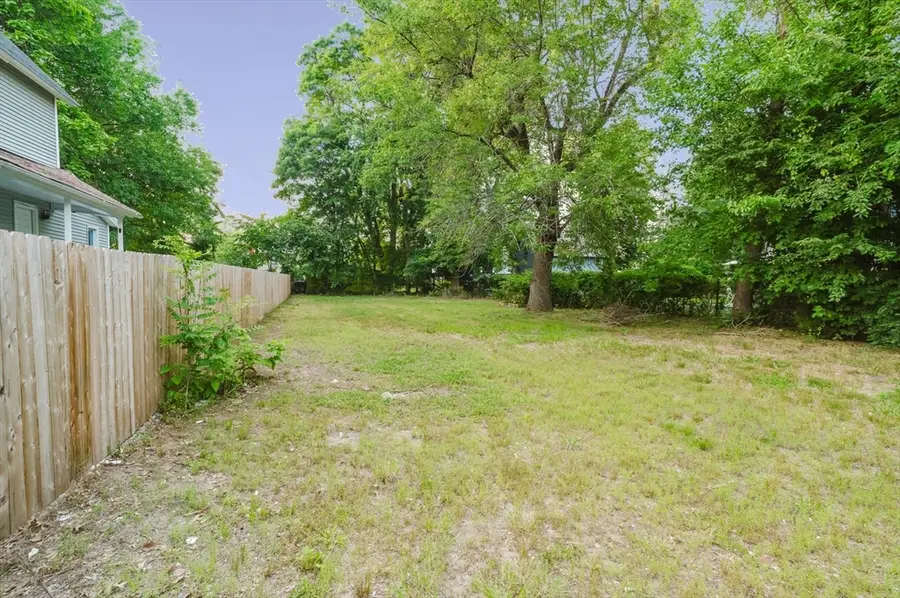 0 King St, Springfield, MA 01109 - #3