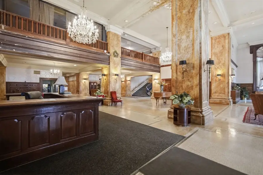 140 Chestnut #205, Springfield, MA 01103 - #3
