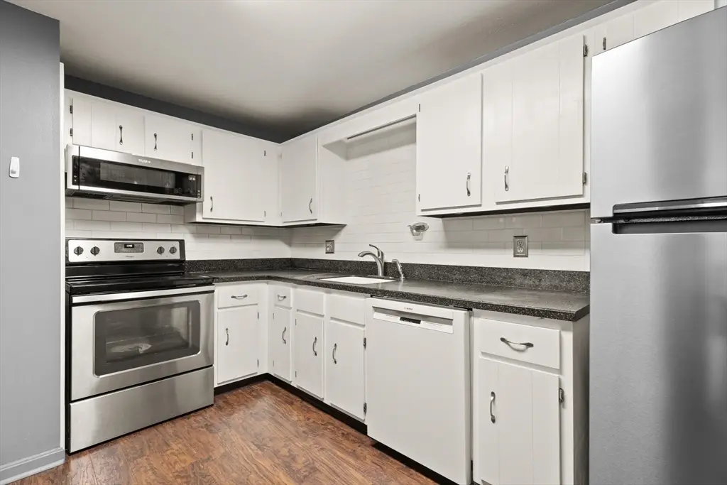 221 Oak St. #3-21, Brockton, MA 02301 - #1
