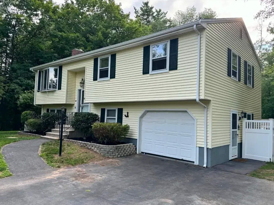 140 Prospect Hill Street, Taunton, MA 02780 - #3