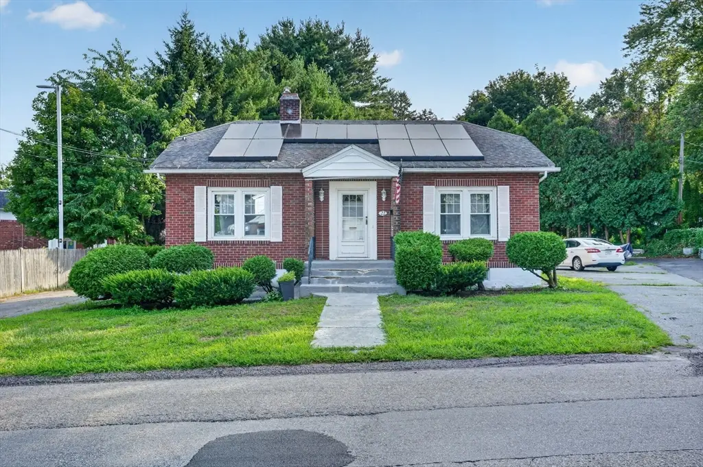 22 Fruit St, Leominster, MA 01453 - #1