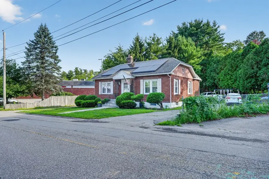 22 Fruit St, Leominster, MA 01453 - #2