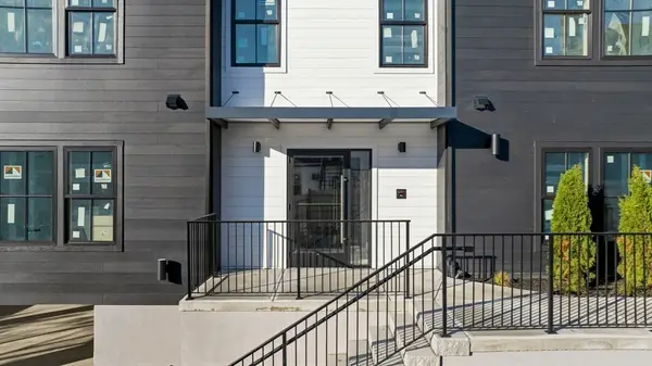 11 Boynton St. #203, Swampscott, MA 01907