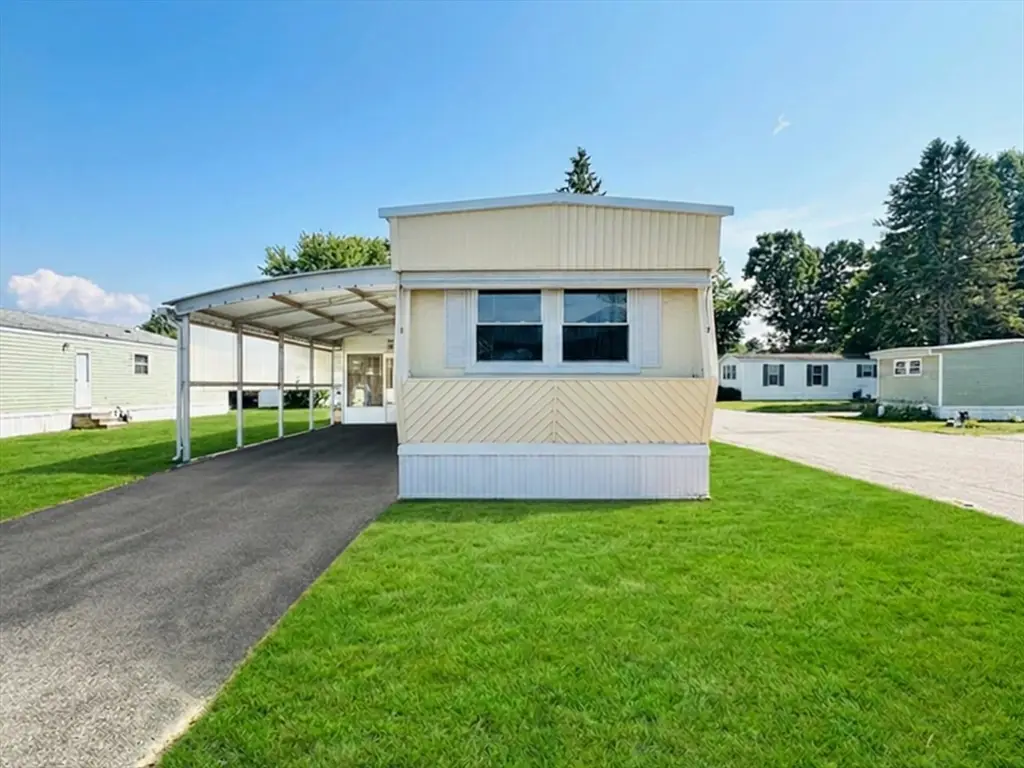 70 Shumway St #B20, Springfield, MA 01119 - #1