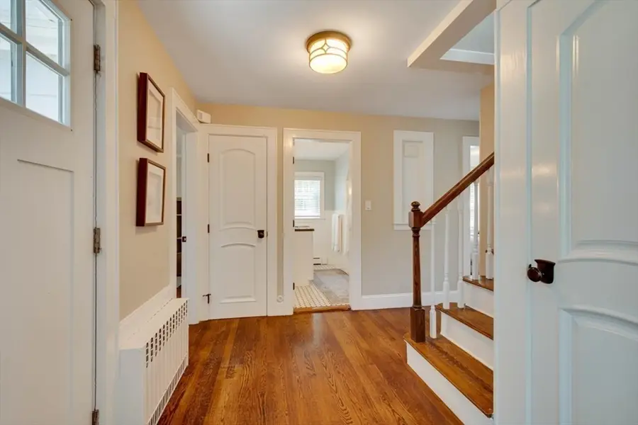 70 Berwick Pl, Norwood, MA 02062 - #3