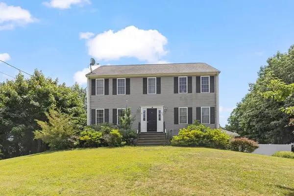 413 Huttleston Ave, Fairhaven, MA 02719