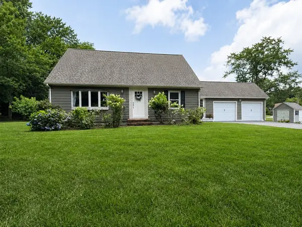 91 Carlisle Road, Westford, MA 01886