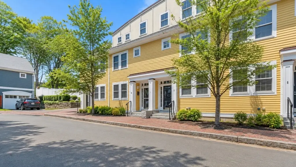129 Merrimac #9, Newburyport, MA 01950 - #1