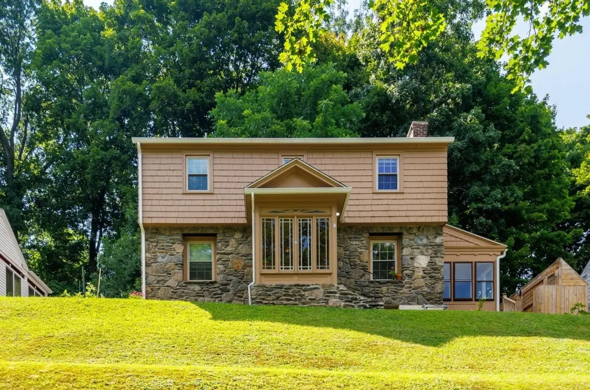 30 Saint Elmo Rd, Worcester, MA 01602 - #1