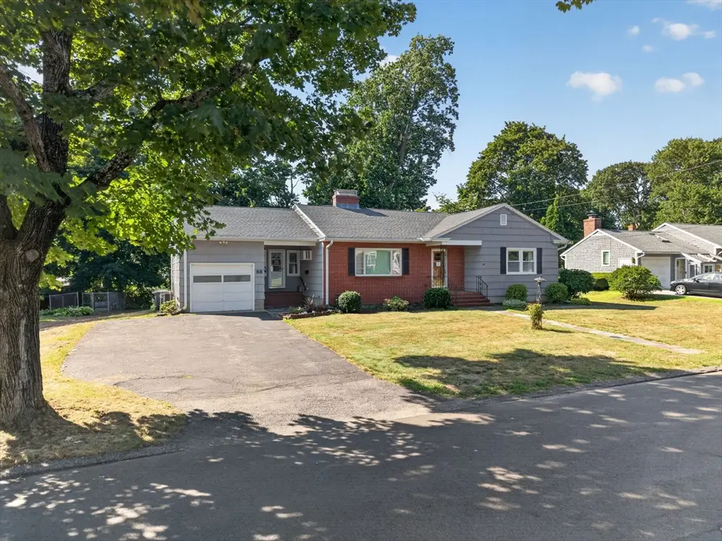 88 Mifflin Dr, North Andover, MA 01845 - #1