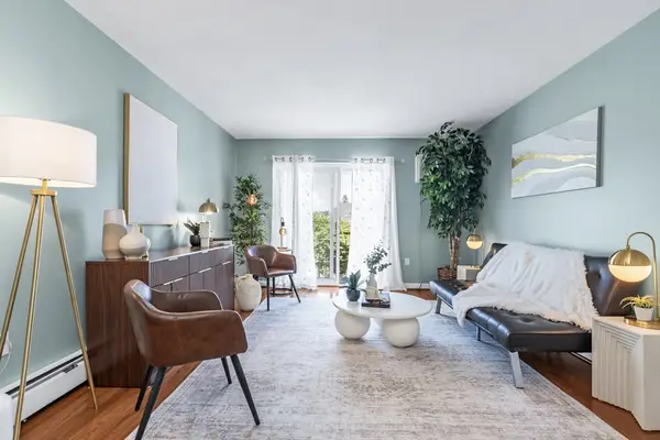 31 Symonds St #18, Salem, MA 01970