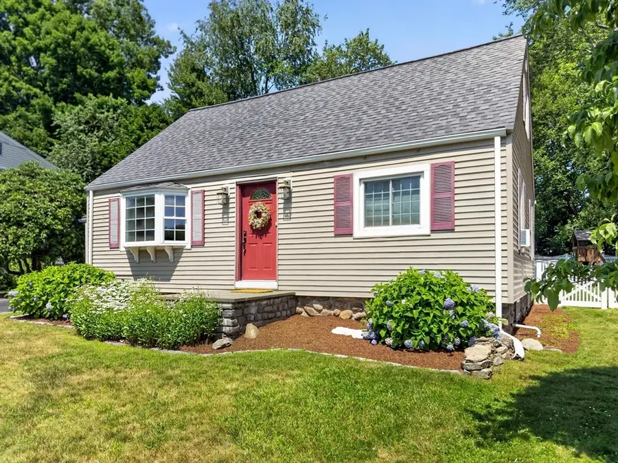 47 Maple Cir, Shrewsbury, MA 01545 - #2