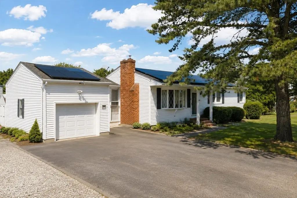 748 Warren Ave, Swansea, MA 02777 - #1
