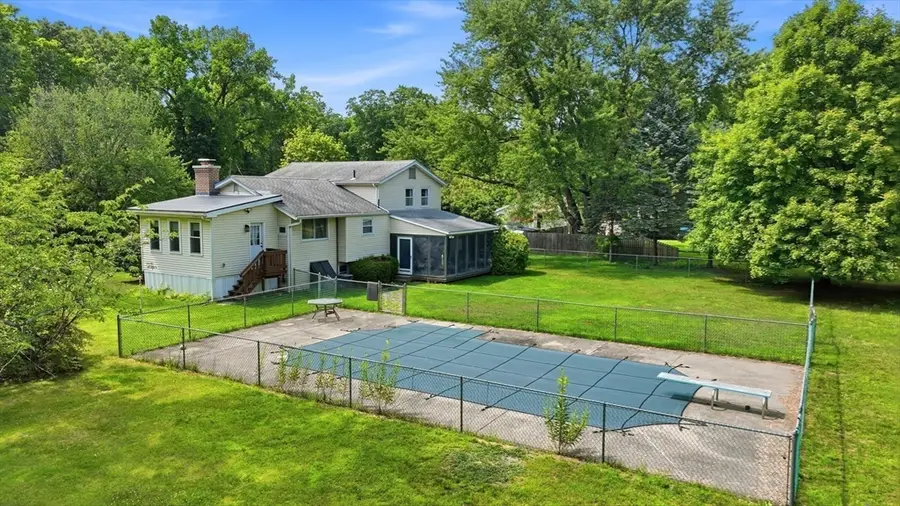 297 Montgomery Road, Westfield, MA 01085 - #2