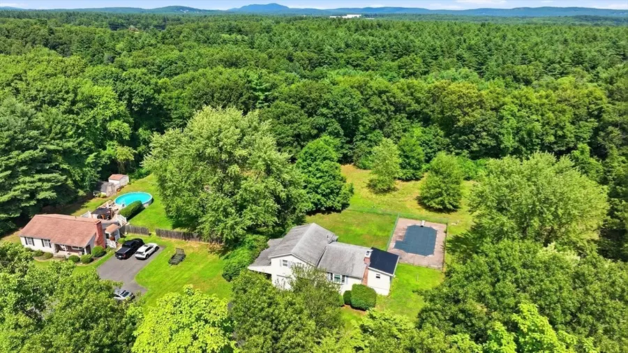 297 Montgomery Road, Westfield, MA 01085 - #3
