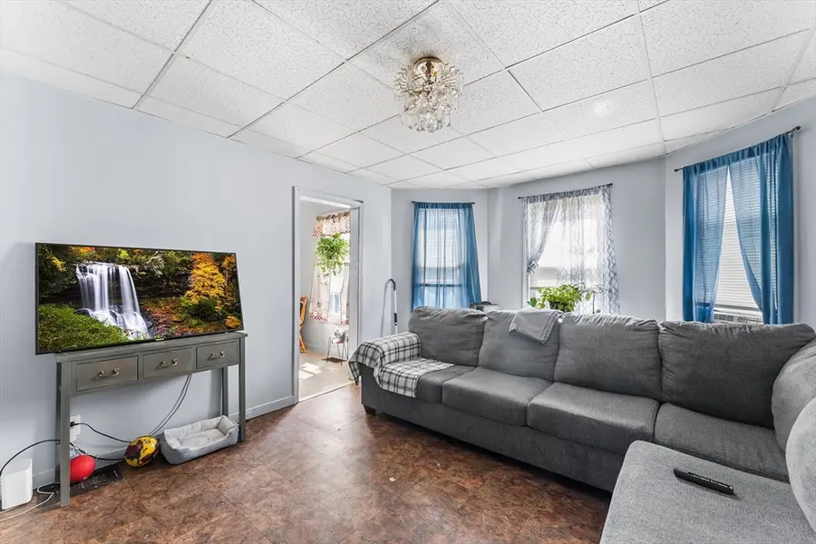 13-15 Cass St, Springfield, MA 01104 - #2