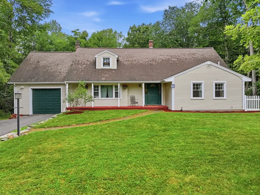 51 Whittemore Rd, Sturbridge, MA 01566 - #2