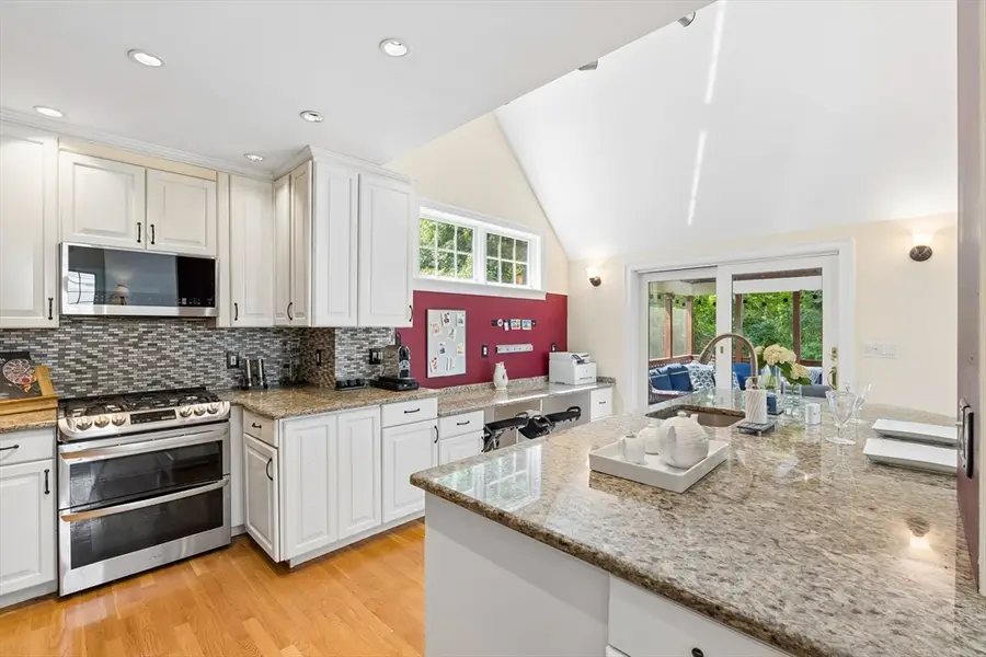 136 Davis Road #136, Acton, MA 01720 - #2