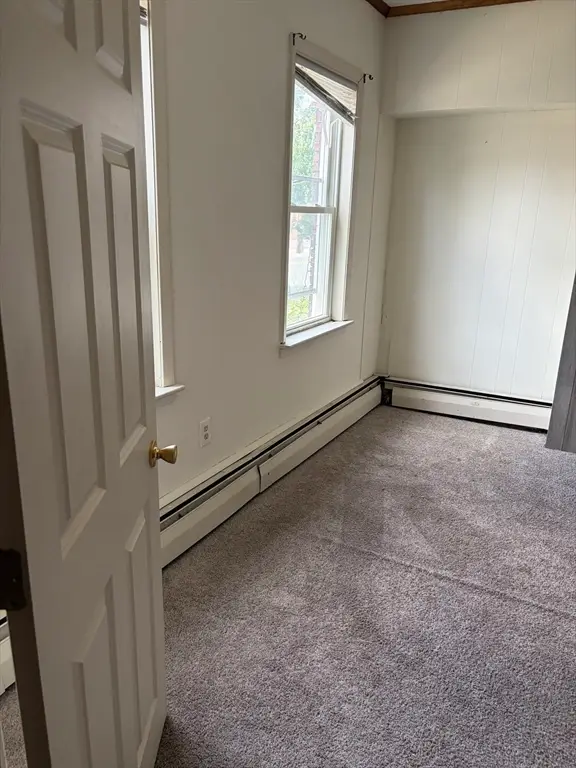 46 N Canal St, Holyoke, MA 01040 - #3