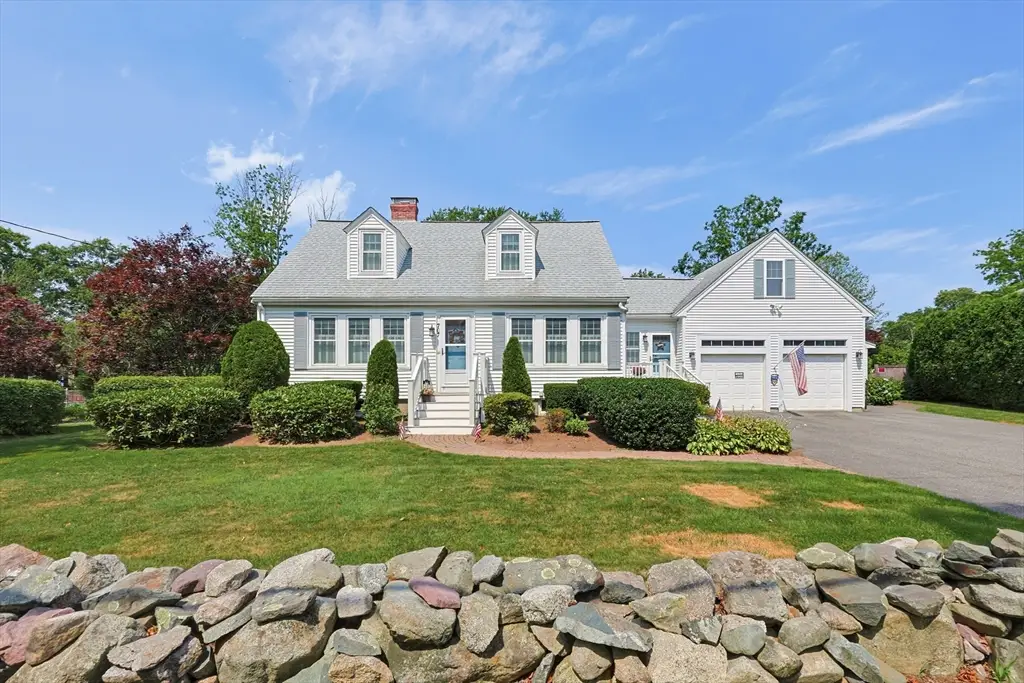 707 Page St, Stoughton, MA 02072 - #1