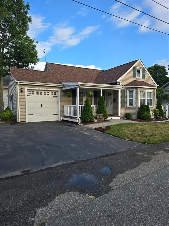 110 Grant Ave, Somerset, MA 02726 - #1