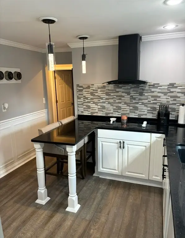 110 Grant Ave, Somerset, MA 02726 - #3