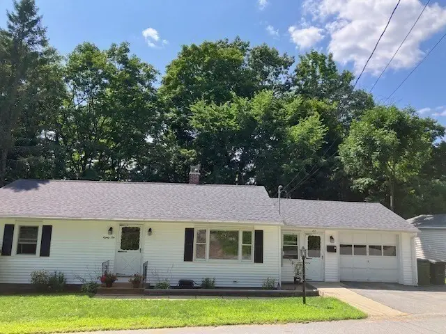 82 Walnut St, North Brookfield, MA 01535 - #3