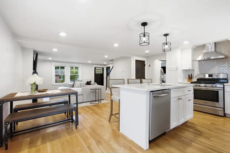 23 Westdale Ave, Wilmington, MA 01887 - #3