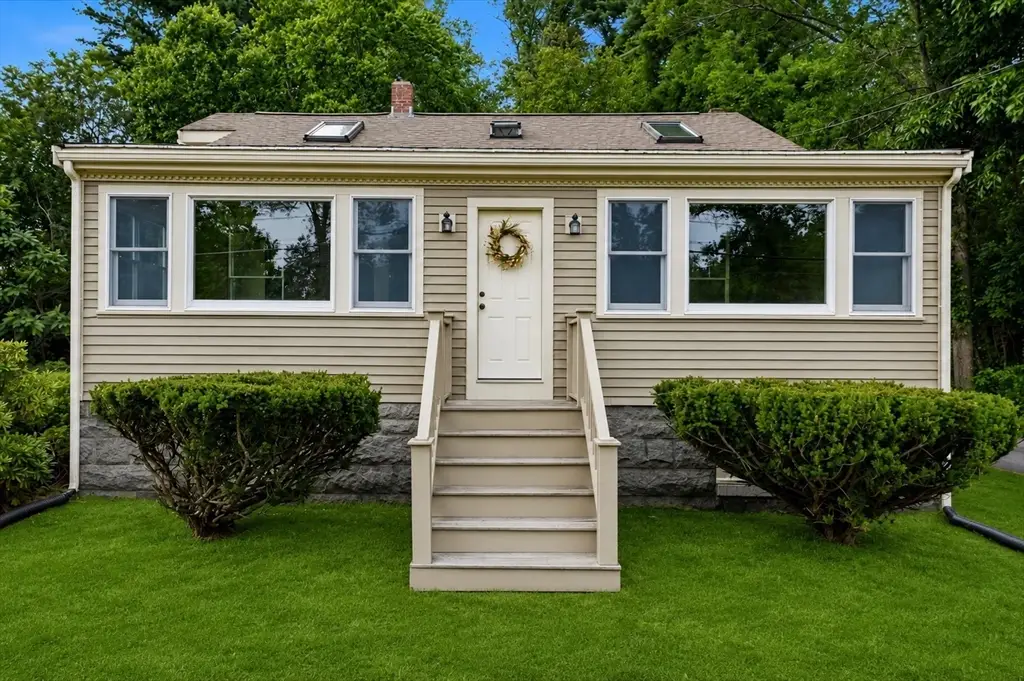 315 Maquan St, Hanson, MA 02341 - #1