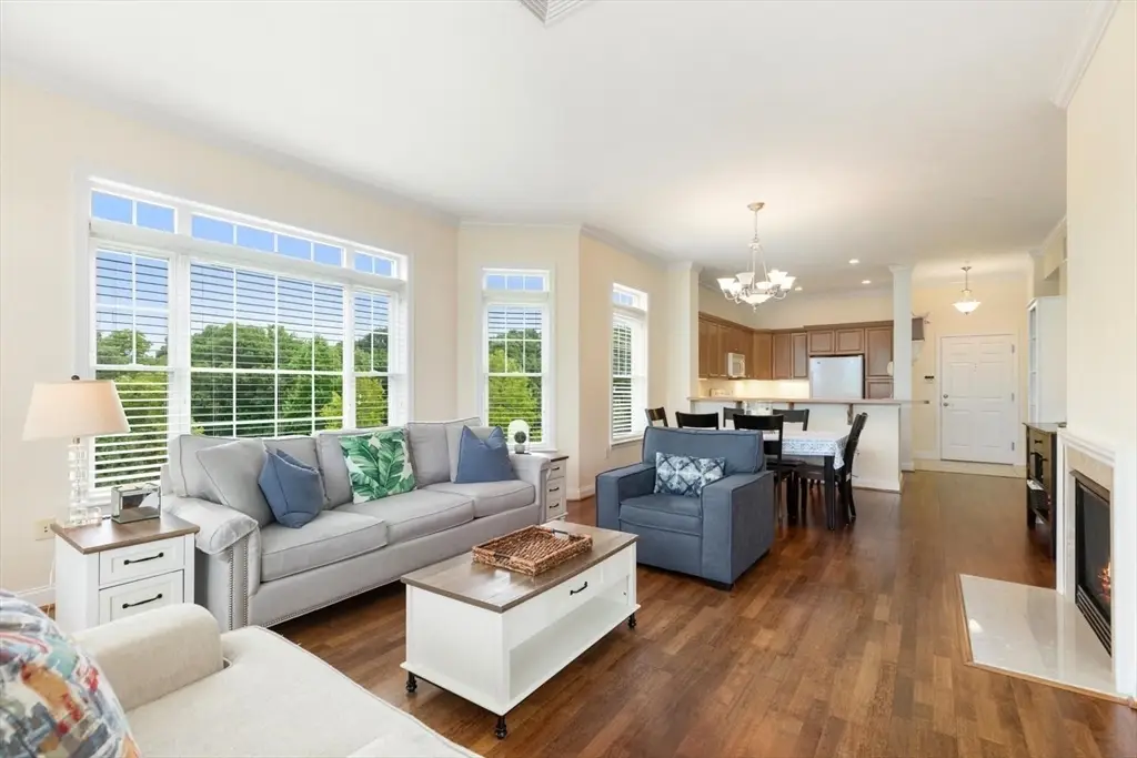 295 Salem St #98, Woburn, MA 01801 - #1