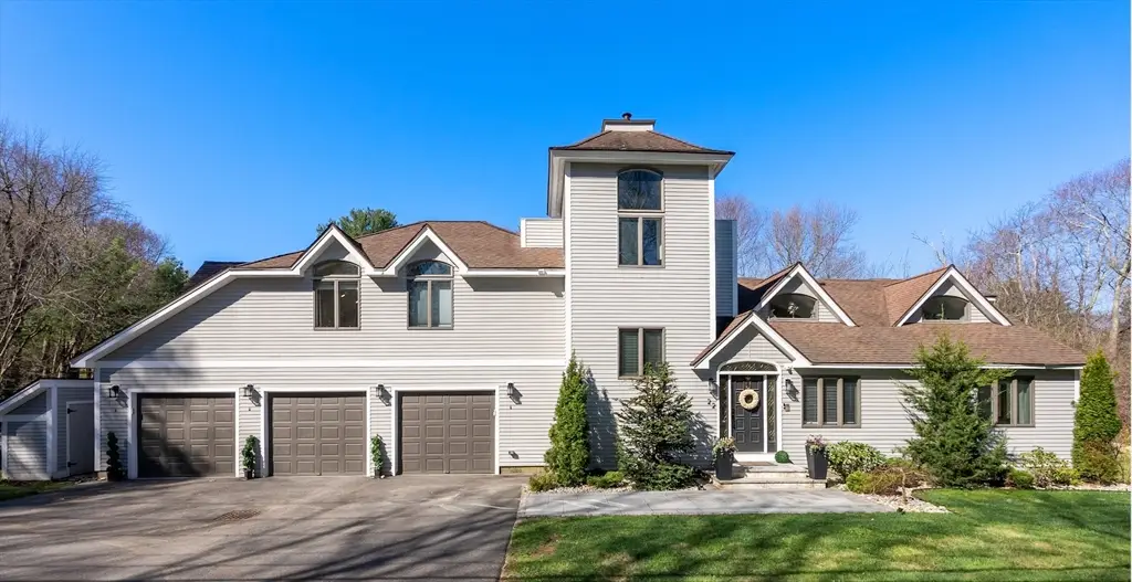 22 Old Cambridge Turnpike, Lincoln, MA 01773 - #1