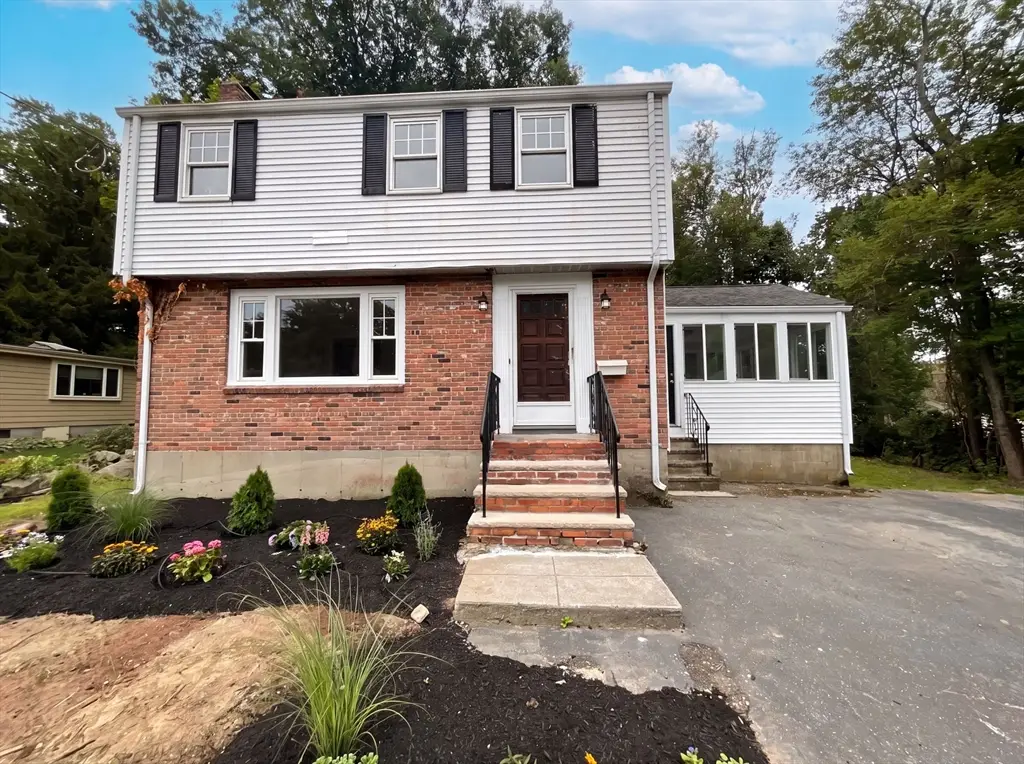 48 Woodlawn St, Randolph, MA 02368 - #1