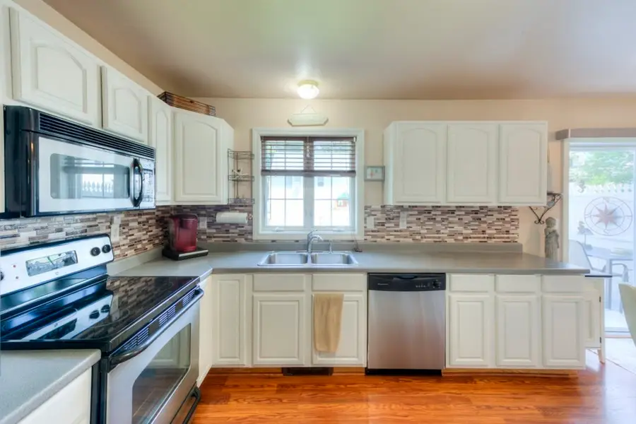 18B Kennebec Ave, Worcester, MA 01606 - #2