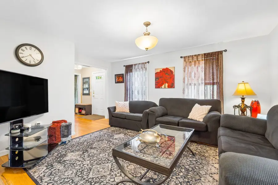 45 Braeburn Rd, Boston, MA 02136 - #3