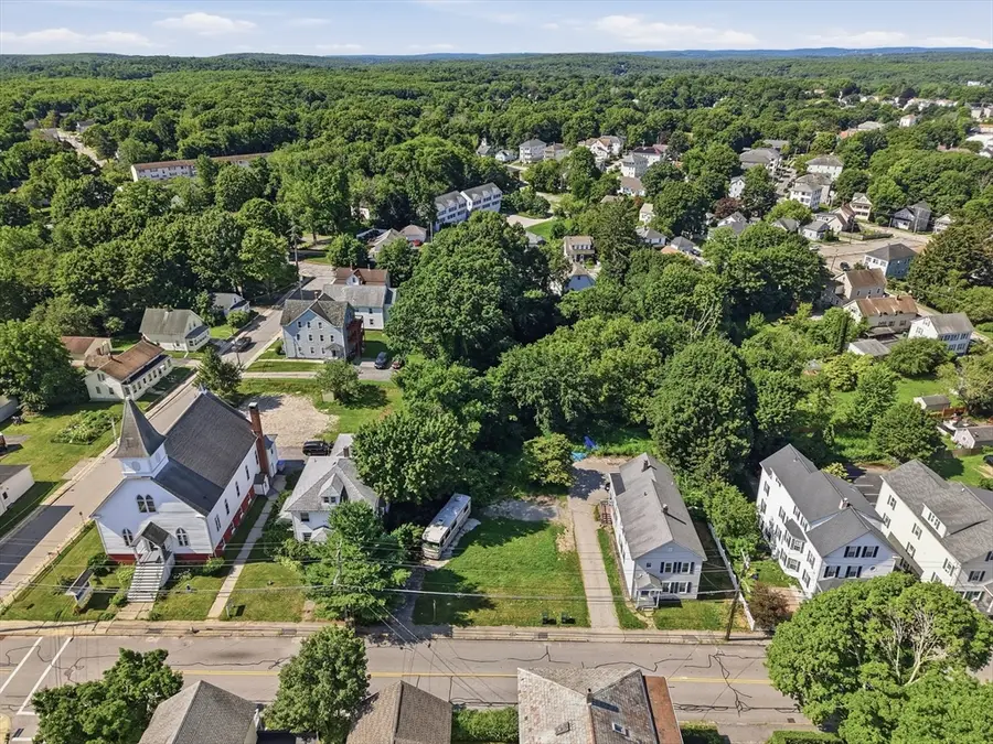 66 Lake Street, Webster, MA 01570 - #2