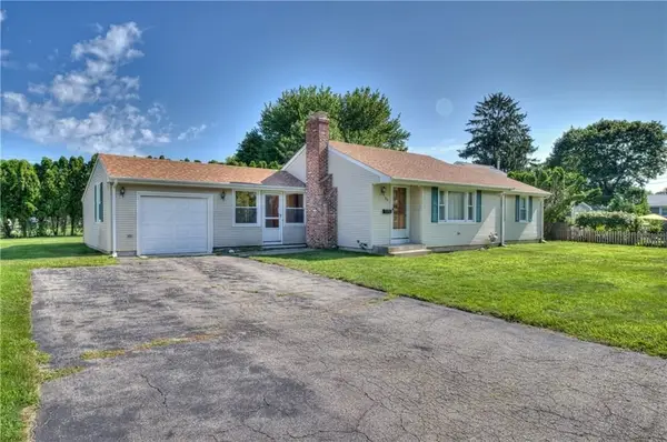 26 Central Ave, Warren, RI 02885