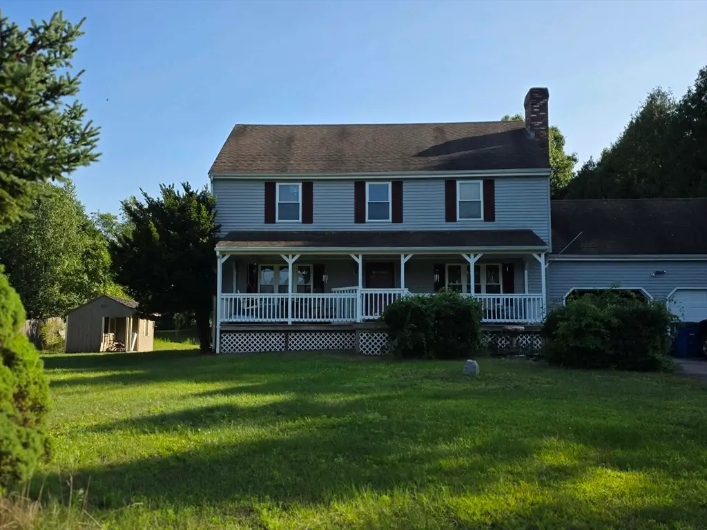 5 Spruce Street, Blackstone, MA 01504 - #1