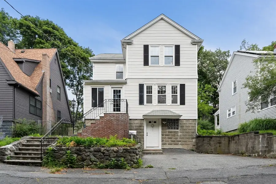 567 Winthrop St, Medford, MA 02155 - #2