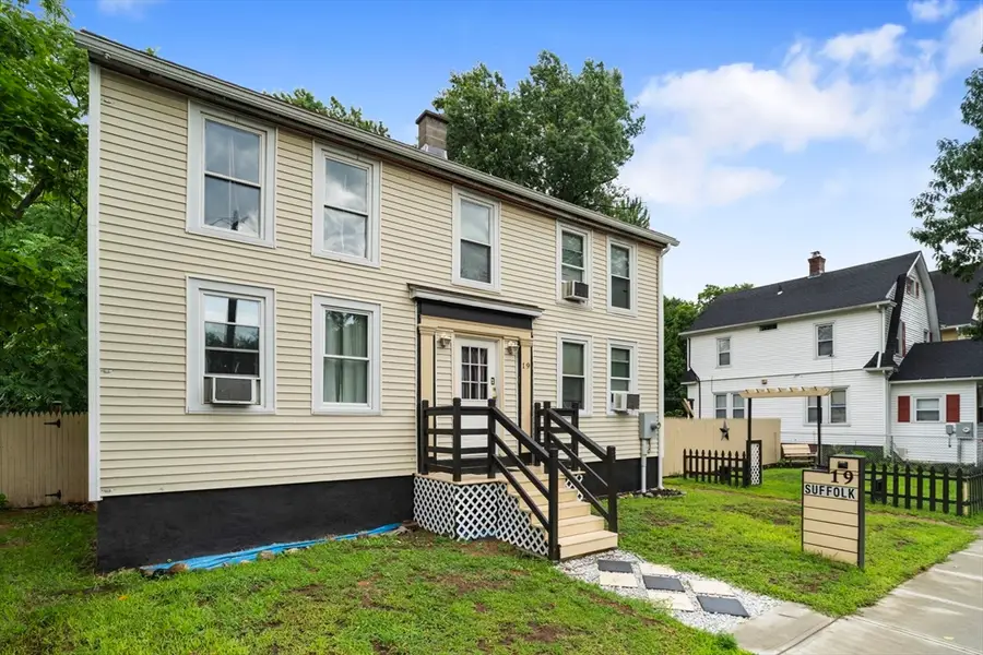 19 Suffolk St, Springfield, MA 01109 - #2