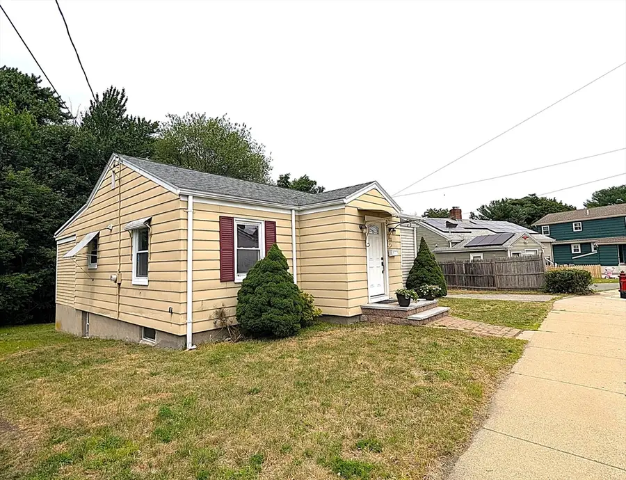 21 Stanwood St, Lynn, MA 01904 - #2