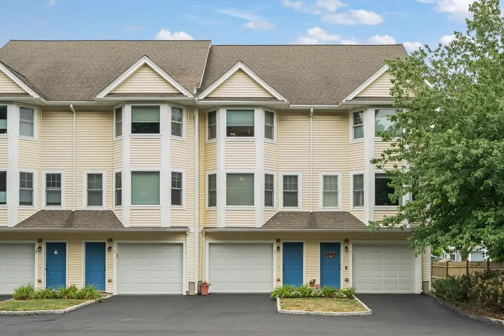 14 1/2 Roundy #2, Beverly, MA 01915 - #1