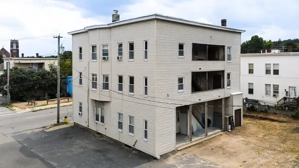 52 Bemis Rd, Fitchburg, MA 01420
