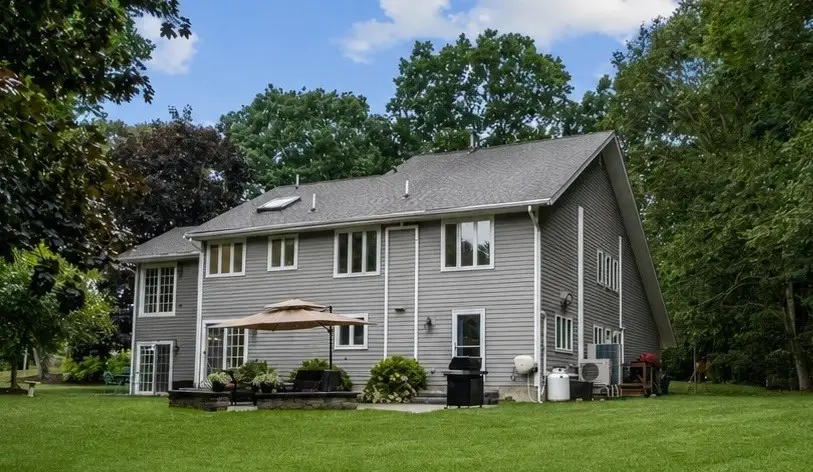 4 Turner Lane, North Easton, MA 02334 - #2