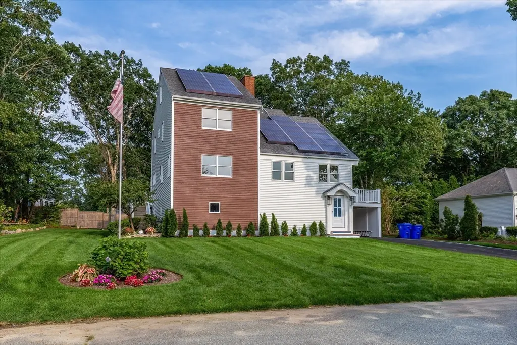 43 Seabreeze Dr, Bourne, MA 02532 - #1