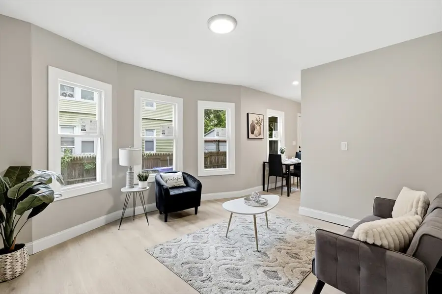 50-52 Sycamore St, Springfield, MA 01109 - #3