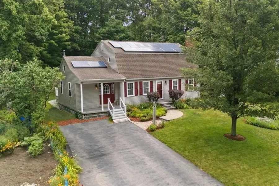 7 Caroline Dr, Milford, MA 01757 - #3