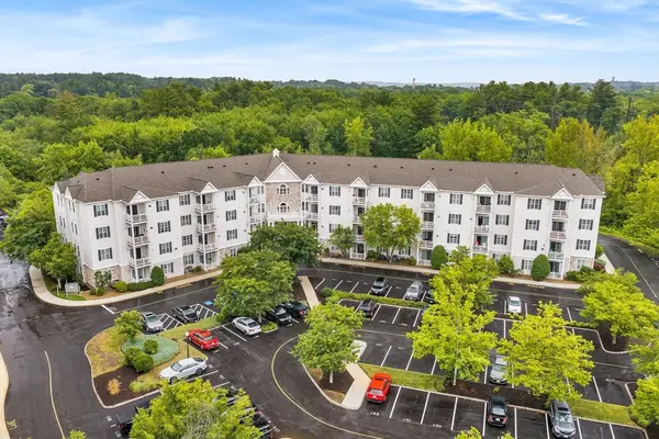 21 Hampshire Road #105, Methuen, MA 01844