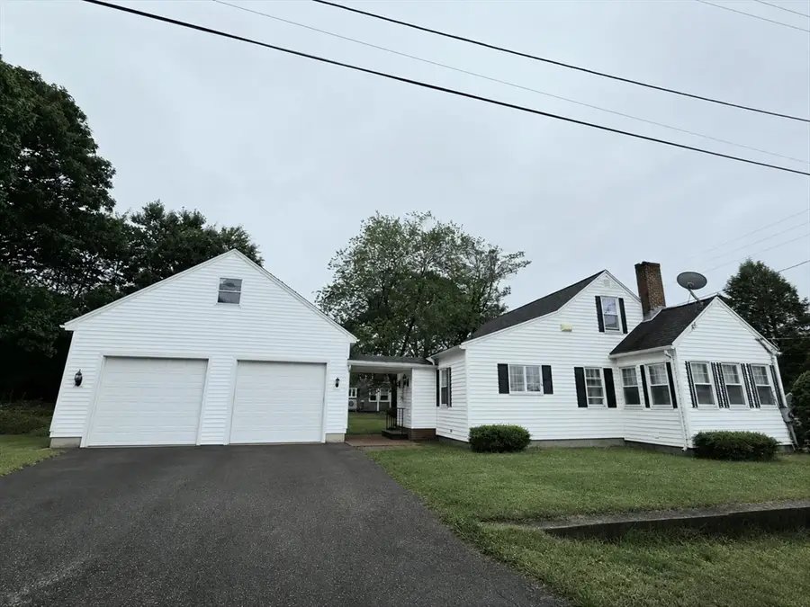 110 Barthel Ave, Gardner, MA 01440 - #2