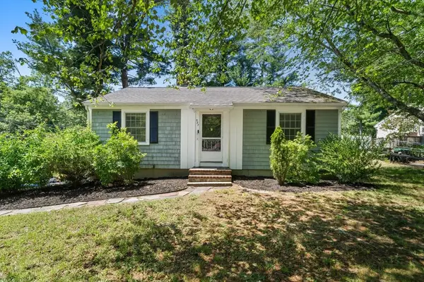 327 Plain Street, Marshfield, MA 02050